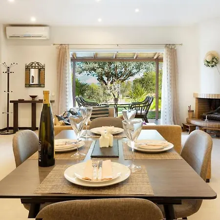 Red Prázdninový dům Porto Cheli