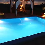 Hébergement de vacances Red