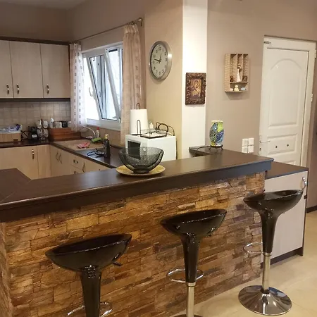 Semesterbostad Red *