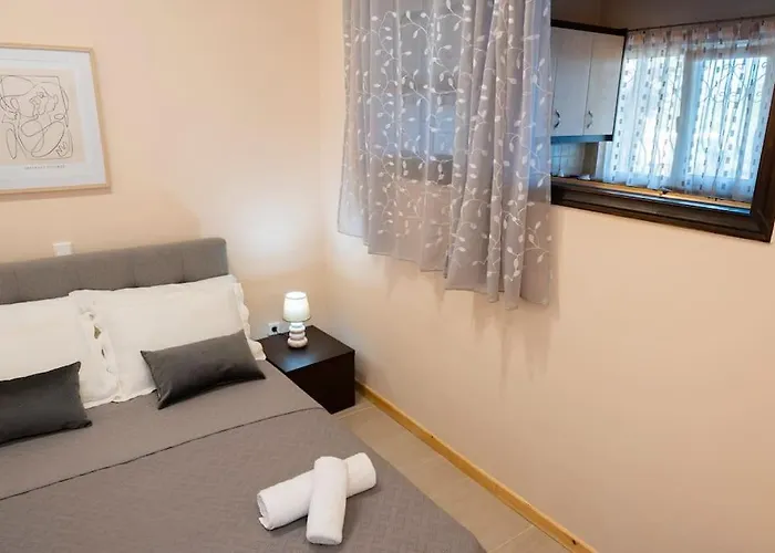 Feriehus Red Porto Heli