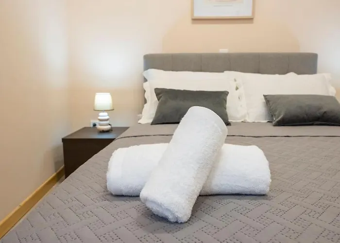 Feriehus Red Porto Heli